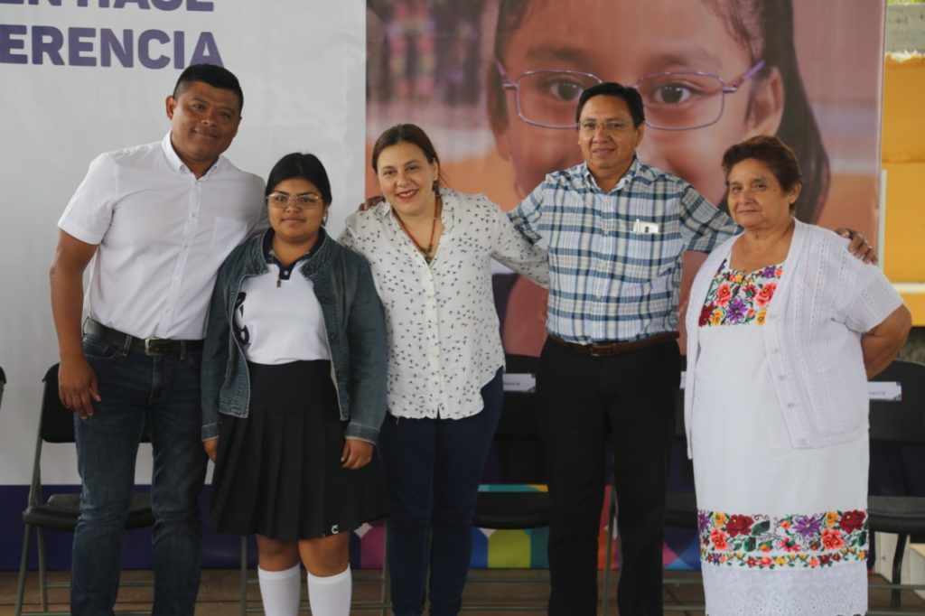 Acciones del DIF Yucatán por la salud visual llegan a Hunucmá
