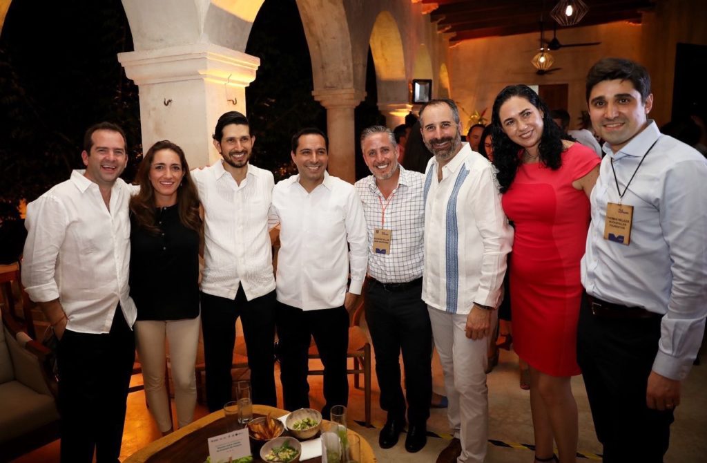 El Gobernador Mauricio Vila Dosal presenta avances de Yucatán ante líderes de inversión de impacto