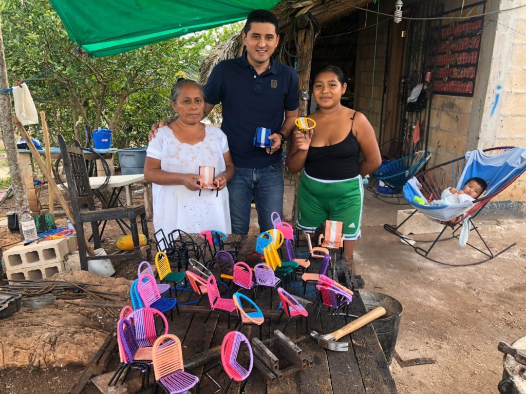 Diego Avila creará la marca “artesanos Tekax” para fomentar la venta de productos elaborados por manos tekaxeñas