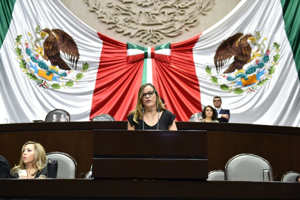 Propone diputada Cecilia Patrón beneficios fiscales para jubilados y pensionados
