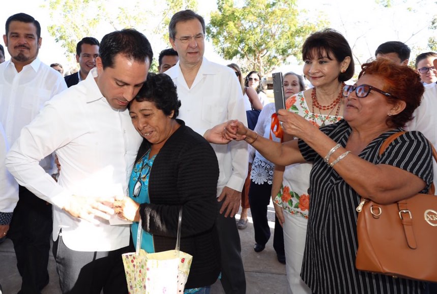 Con planteles educativos nuevos y adecuados, niños yucatecos de preescolar y primaria aprenden mejor