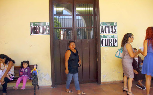 La consejería jurídica trabaja para garantizar el registro de recién nacidos y expedición de actas de defunción
