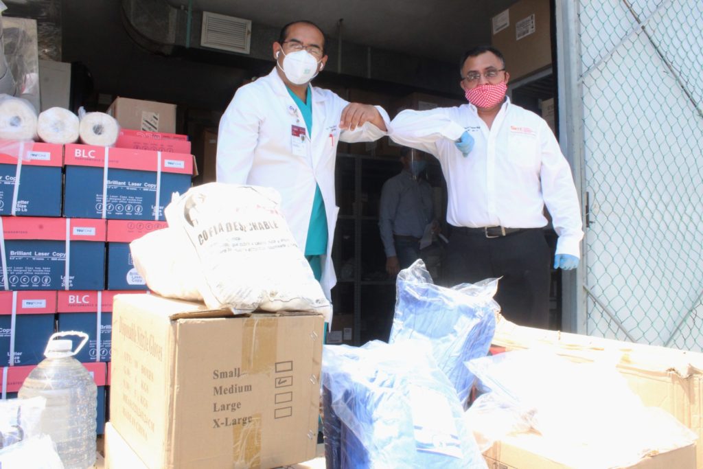 La Sección 33 del SNTE entrega insumos de protección sanitaria al Hospital del ISSSTE en Yucatán