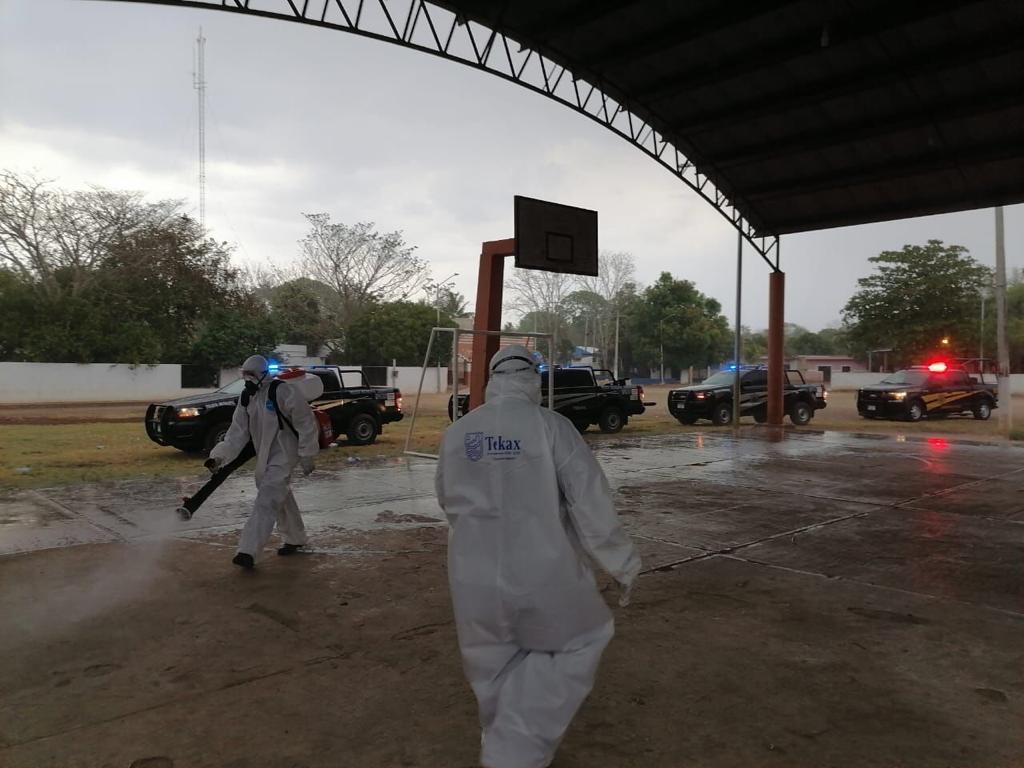 Fortaleciendo las medidas preventivas ante la fase 3 de la pandemia del coronavirus por parte del Ayuntamiento de Tekax