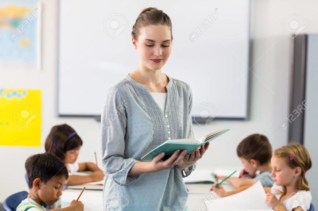 El ser maestra(o) es una vocación de enseñar con el corazón