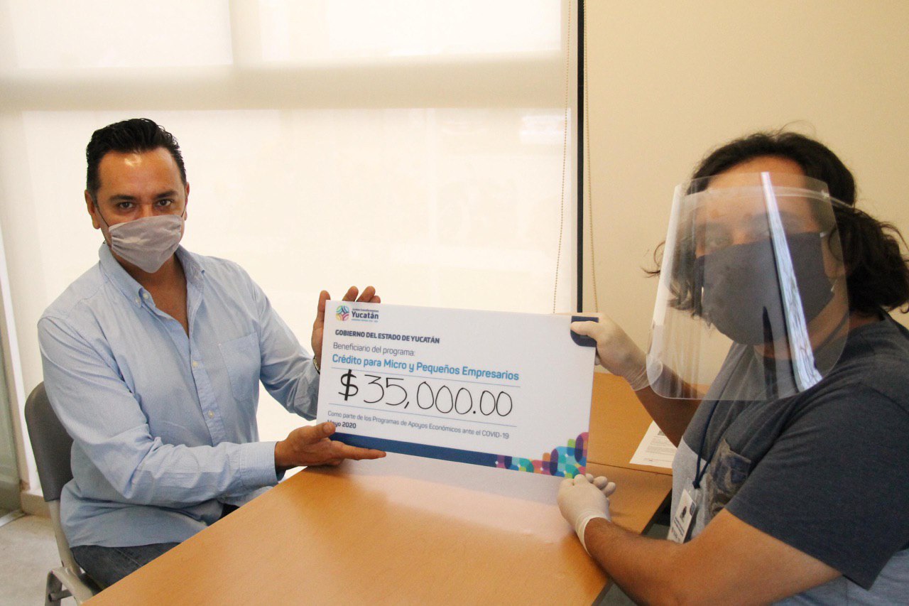 A través del esquema Microyuc, empresas reciben apoyos económicos contemplados dentro del Plan Estatal para Impulsar la Economía, los Empleos y la Salud de los yucatecos