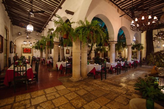 Pueden celebrar a mamá con su comida favorita y pedir servicio a domicilio en restaurantes