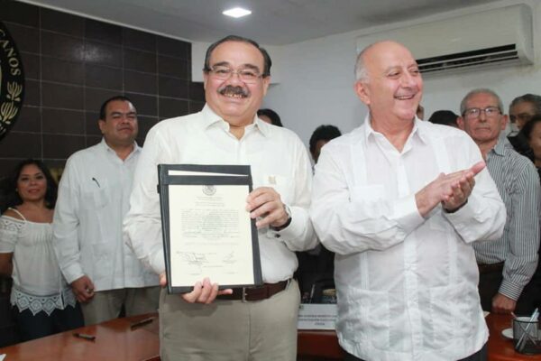 Ramírez Marín solicita licencia para darle voz a un empresario yucateco en el Senado de la República