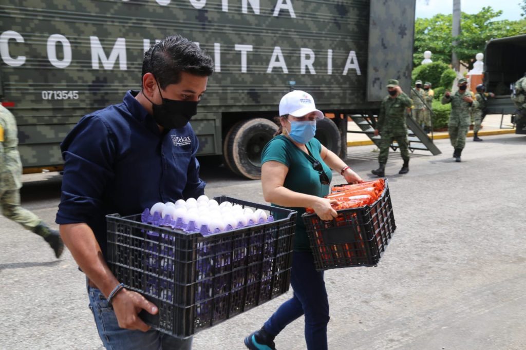 Gobierno del Estado distribuye alimentos para apoyar a las familias damnificadas por la depresión tropical “Cristóbal”