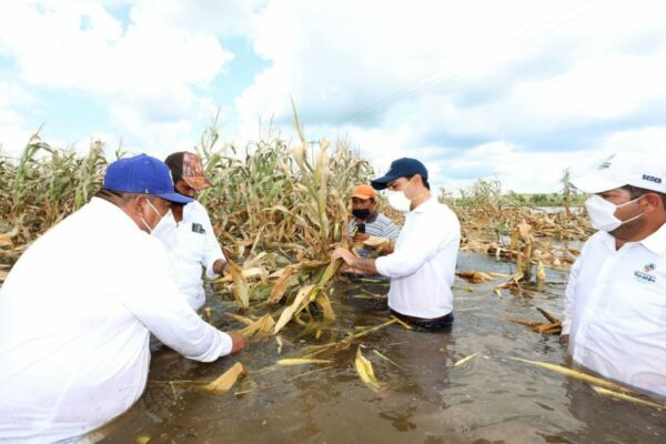 Realiza el Gobernador Mauricio Vila Dosal intensa gira de trabajo por el Cono Sur para seguir llevando apoyos y constatar afectaciones por tormenta tropical "Cristóbal"