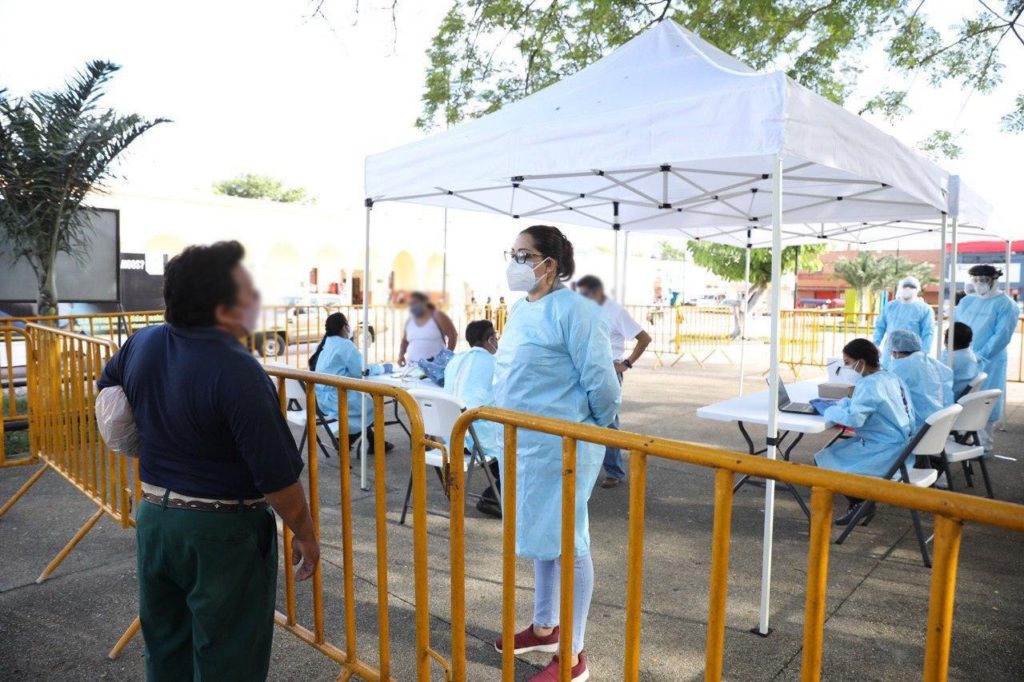 Mediante el sistema de rastreo vía SMS ya han enviado 1,200 mensajes y se han realizado 808 llamadas a personas que estuvieron en contacto con posibles casos diagnosticados