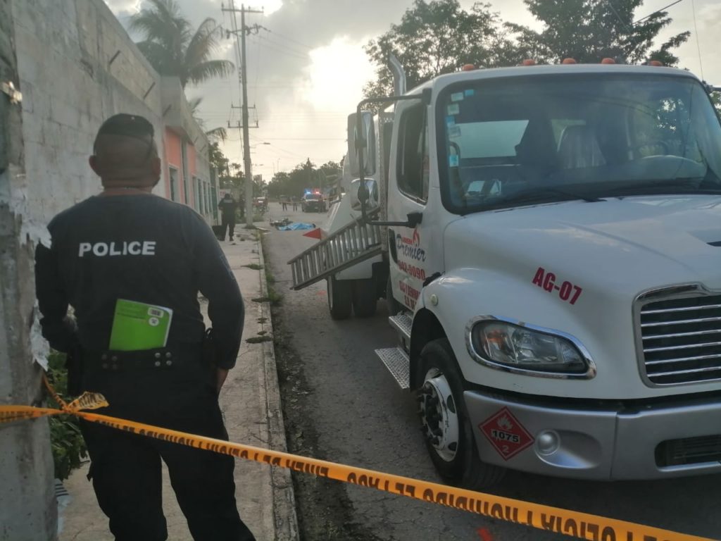 Muere pizzero por falta de señal víal