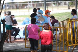 Cerrar la economía no es la solución ante los incrementos de contagios de COVID-19