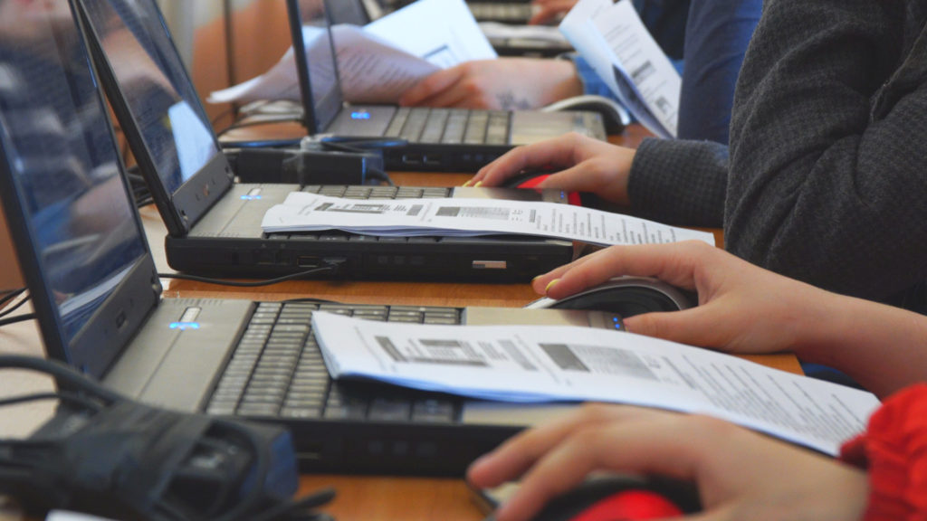 Se requieren jóvenes con talento para el desarrollo del sistema financiero en México