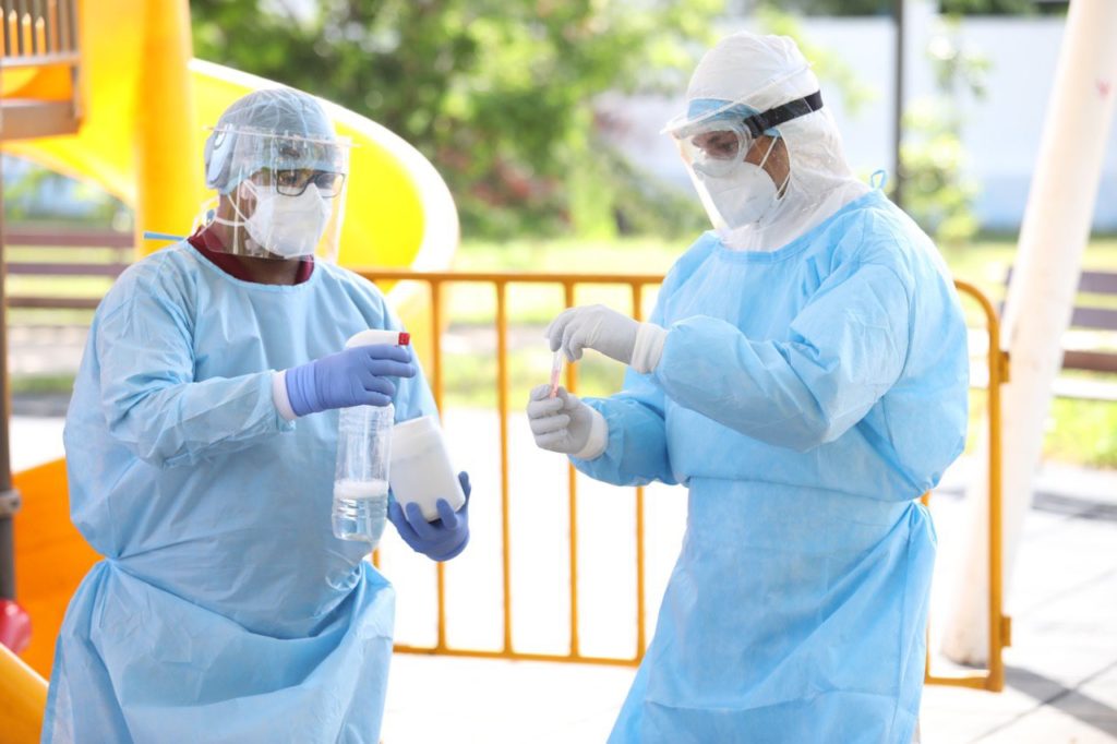 Módulos itinerantes de toma de muestras para detección oportuna de Coronavirus llegan a colonias y fraccionamientos de Mérida que muestran tendencia al alza en contagios