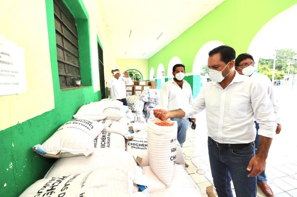 El Gobernador Mauricio Vila Dosal continúa apoyando las actividades del campo yucateco