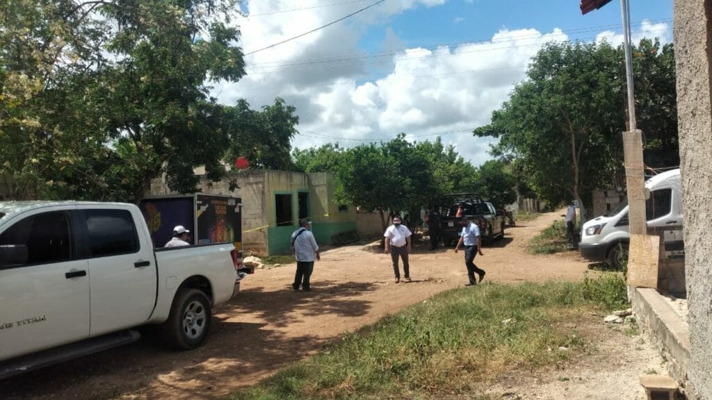 Desinfectan viviendas de personas fallecidas por COVID-19