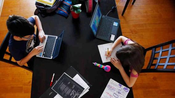 Maestros se comprometen a continuar con una educación de calidad, aunque sea a distancia