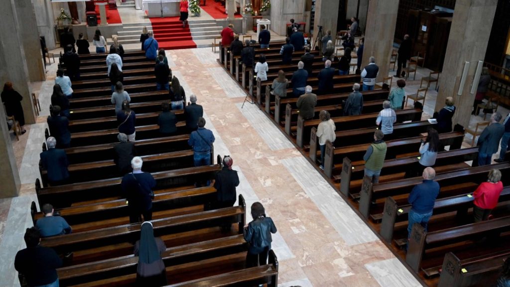 Solo el 30% de ocupación tendrán las iglesias católicas a partir del 15 de septiembre