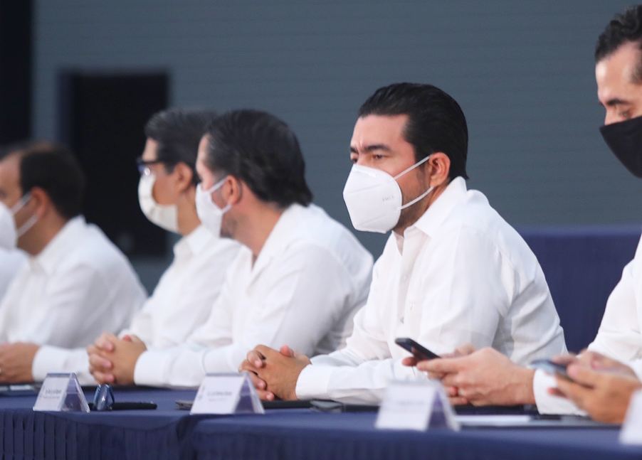 Los representantes de la CANACINTRA, CMIC y AAPROTUY mostraron su respaldo ante el nuevo acuerdo presentado