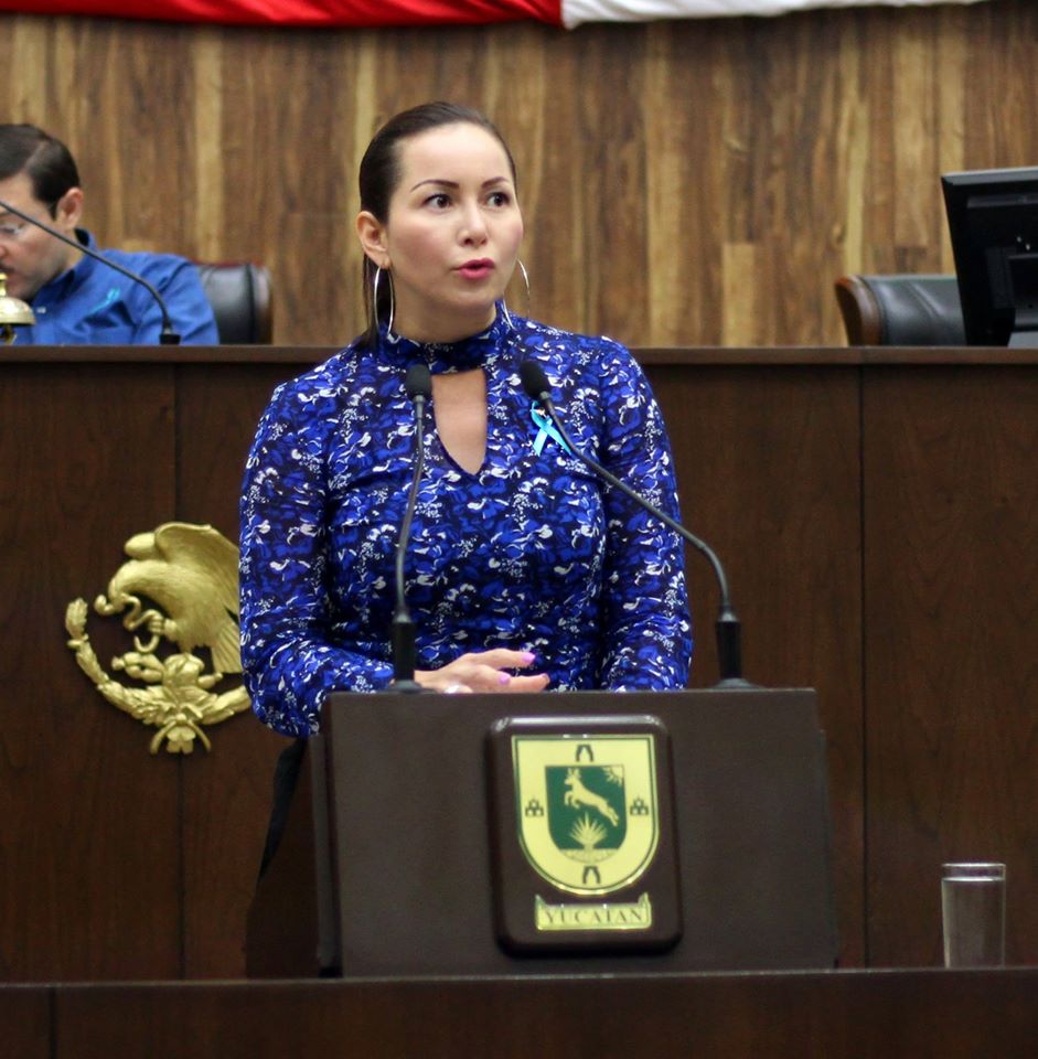 Diputados regresan a sesionar al edificio del congreso del Estado de Yucatán