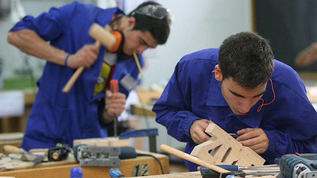 Piden trabajo digno para los jóvenes