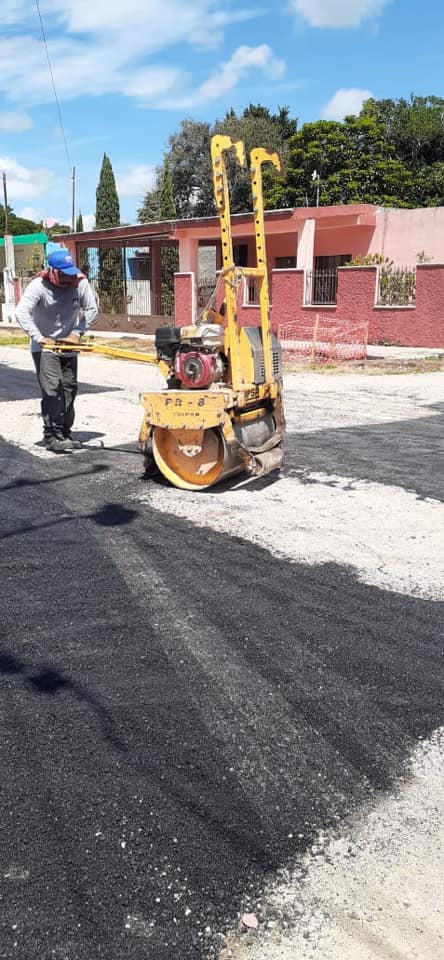 El Ayuntamiento de Umán continúa con las acciones de bacheo
