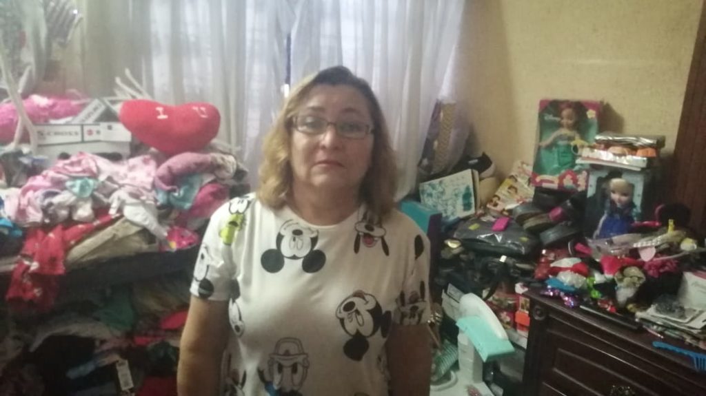 Familia pierde 400 mil pesos presuntamente en manos de un policia