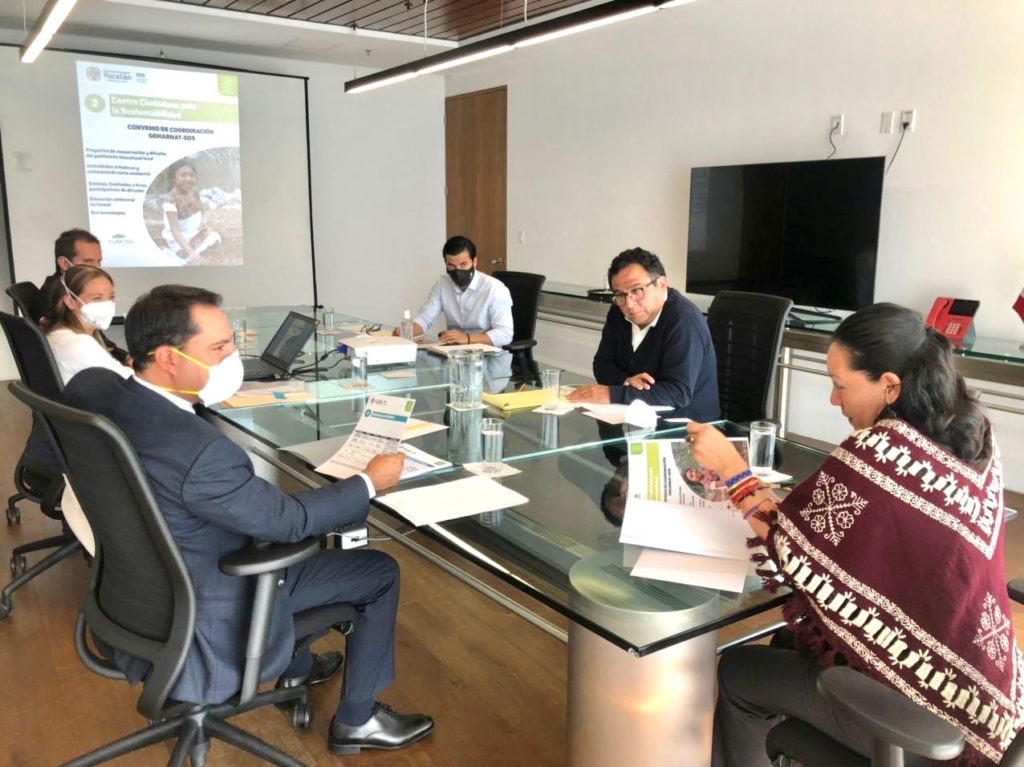 El Gobernador Mauricio Vila Dosal sostiene reunión con la titular de la Semarnat, María Luisa Albores González, para revisar avances de la agenda ambiental de Yucatán