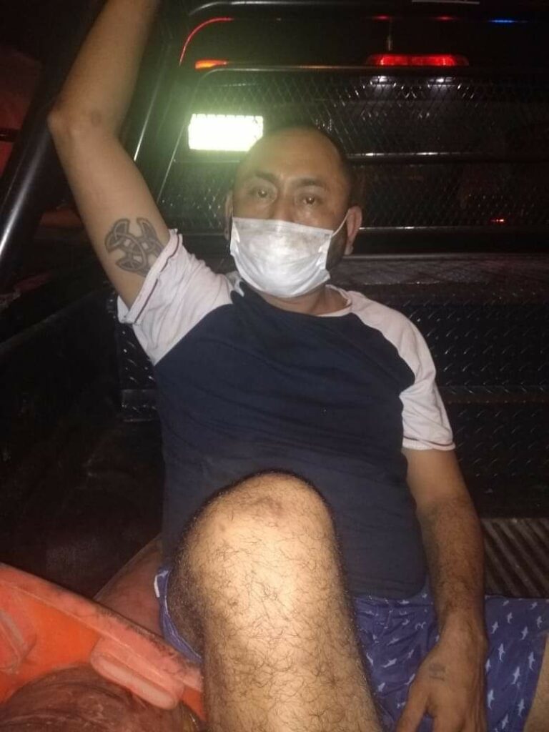 Exhiben en redes a presunto ladrón en vergel 2