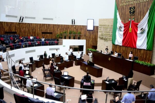 Con temas pendientes cierra período el congreso local