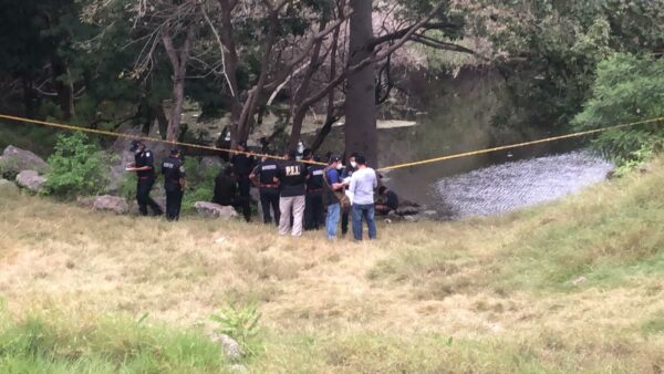 Fuerte accidente en la colonia Montes de Amé