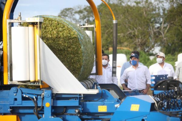 Productores yucatecos afectados por el paso de fenómenos naturales y la sequía son apoyados por el Gobierno del Estado