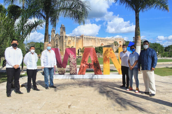 Recorren Maní, nuevo Pueblo Mágico, titulares de Sectur y Sefotur