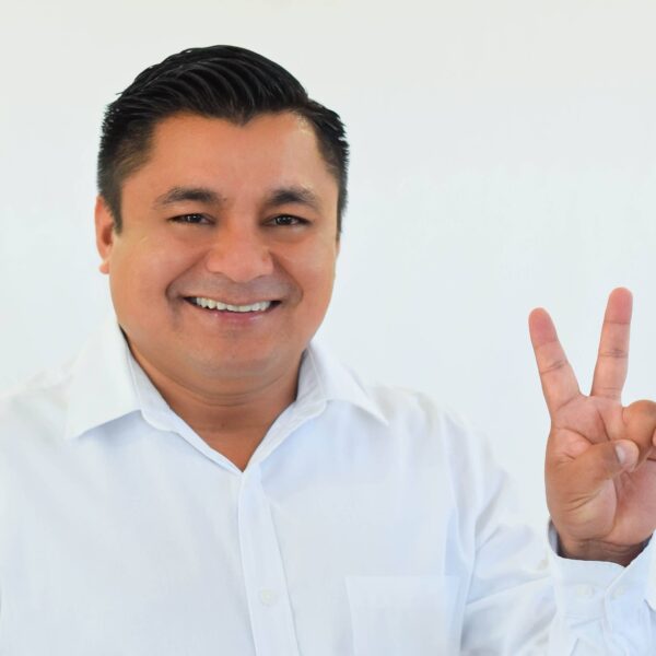 Freddy Ruz buscará liderar los destinos del PAN