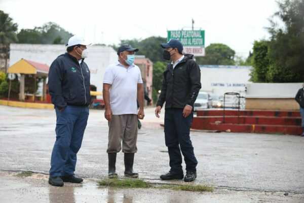 Tras el paso del huracán "Grace", el Gobernador Mauricio Vila Dosal realizó un recorrido por la zona afectada