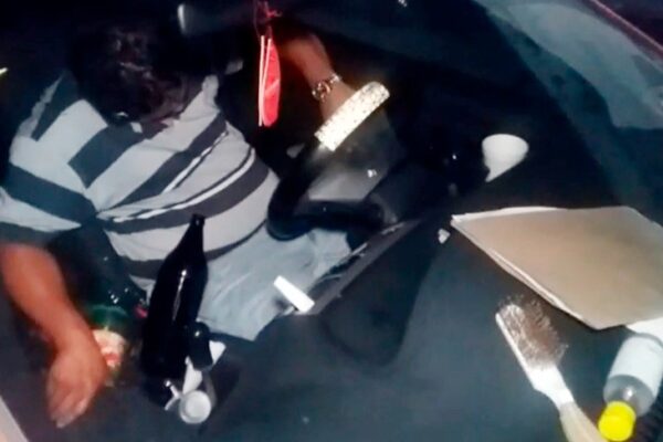Chofer de ambulancia de Seyé se duerme borracho al volante