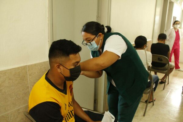 A partir del 9 de agosto, jóvenes de 40 municipios más recibirán la primera dosis contra el Coronavirus