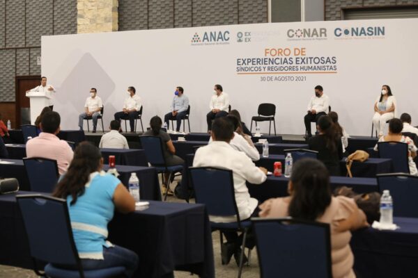El Gobernador Mauricio Vila Dosal convoca a las próximas autoridades de los 106 municipios de Yucatán a trabajar en equipo y de manera coordinada