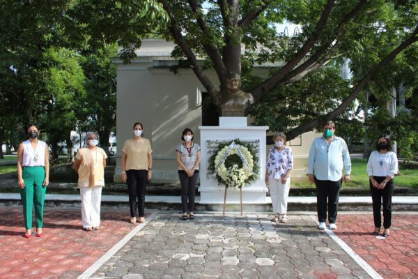 Conmemoran el LXIV aniversario luctuoso de Antonio Mediz Bolio