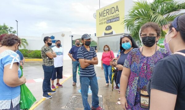Concesionarios del Grupo Modelo para exigir la renovación de las licencias