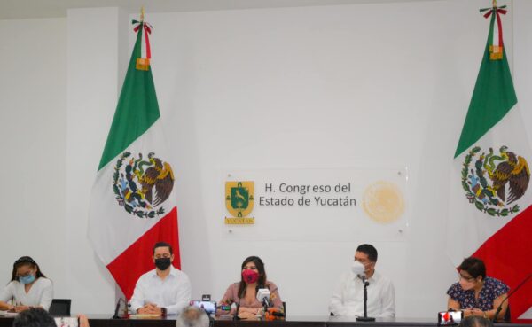 Morena va por la despenalización del aborto en Yucatán