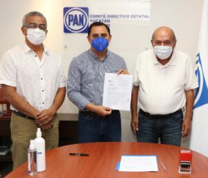 Asís Cano pide licencia como presidente del PAN Yucatán y se alista para el proceso de renovación de la directiva estatal