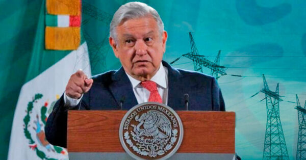 AMLO llamó a los priístas a votar a favor de la Reforma Energética