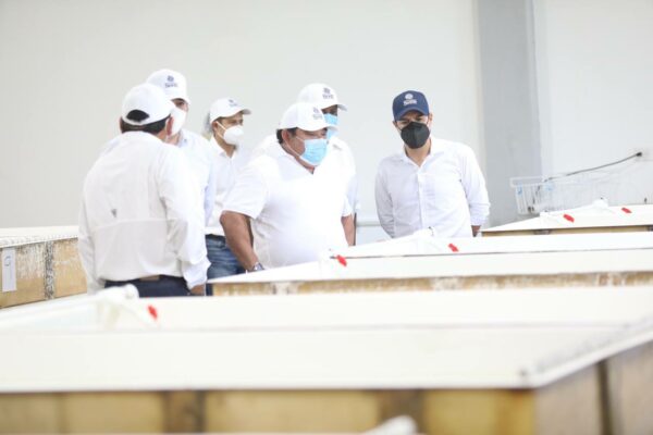 Habitantes del poniente del estado continúan recibiendo los apoyos del Gobernador Mauricio Vila Dosal