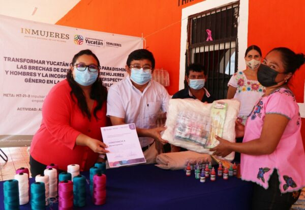 Con capacitación e insumos, Semujeres impulsa la autonomía y el emprendimiento en municipios