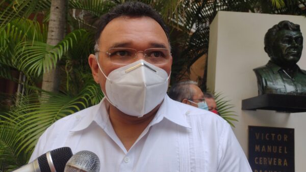 La denuncia de Ivonne Ortega quedará para el anecdotario político: Rolando Zapata Bello