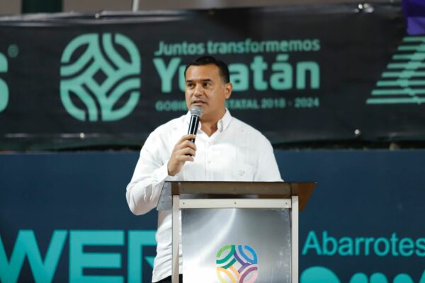 Inaugura el Alcalde Renán Barrera, la 34a. Mundial Juvenil de Tenis