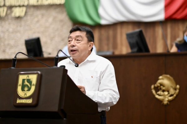 Panal exhorta al gobierno federal para que aplique segunda dosis de la vacuna Cansino a los docentes de México