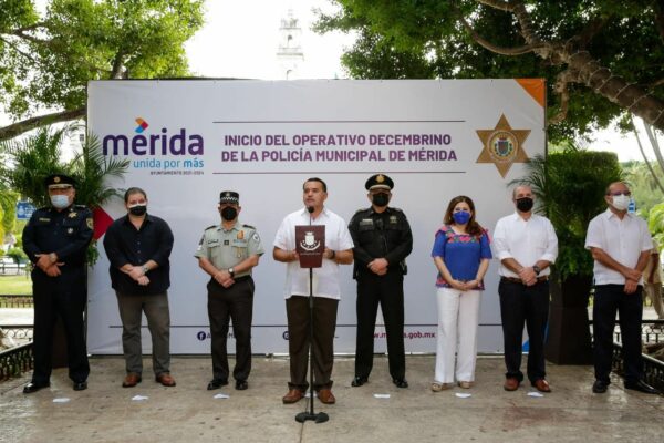 El Alcalde Renán Barrera pone en marcha el Operativo Decembrino de la Policía Municipal de Mérida 2021
